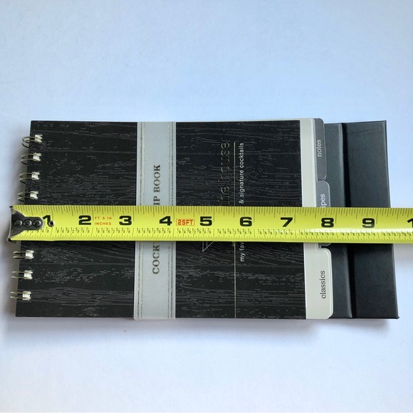 NEW COCKTAIL FLIP BOOK classic & signature cocktails - Picture 9 of 15